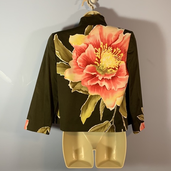 Linda Allard ELLEN TRACY size 2 green pink floral open blazer standing collar - Picture 3 of 11